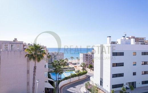 Apartment / Etagenwohnung in El Campello, Alicante