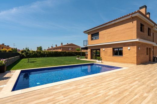 Luxury home in Cabrera de Mar, Province of Barcelona