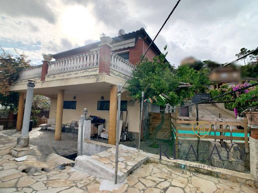 Casa en Vallirana, Provincia de Barcelona