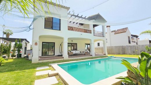 Villa in Estepona, Malaga