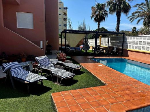 Casa Unifamiliare a Almerimar, Almeria