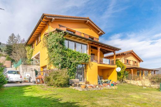 Casa en Olave, Provincia de Navarra