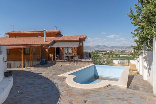 Casa Independente - Cúllar-Vega, Provincia de Granada