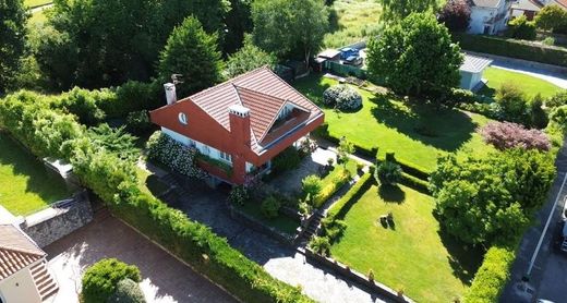 Einfamilienhaus in Puente San Miguel, Provinz Cantabria