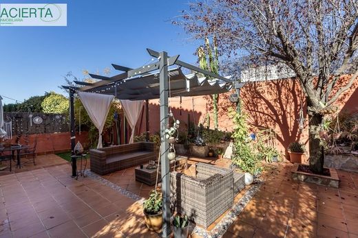 Casa de lujo en Huétor Vega, Provincia de Granada
