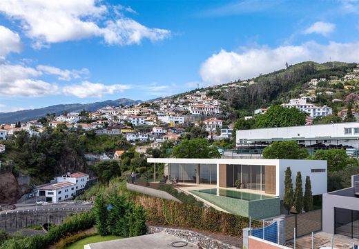 Detached House in São Gonçalo, Funchal