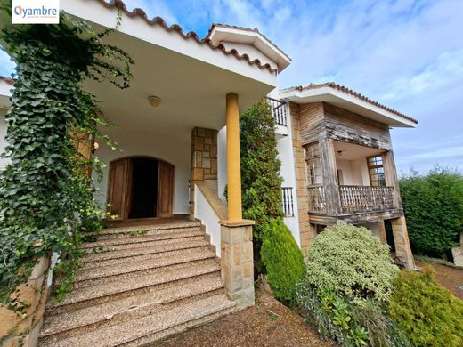 Luxe woning in Soto del Barco, Province of Asturias