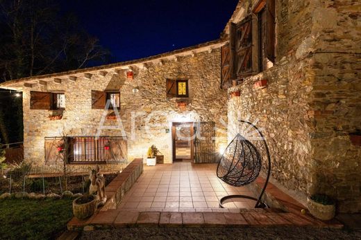 Gutshaus oder Landhaus in Camprodon, Provinz Girona