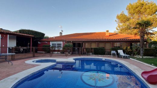 Detached House in Nuevo Baztán, Province of Madrid