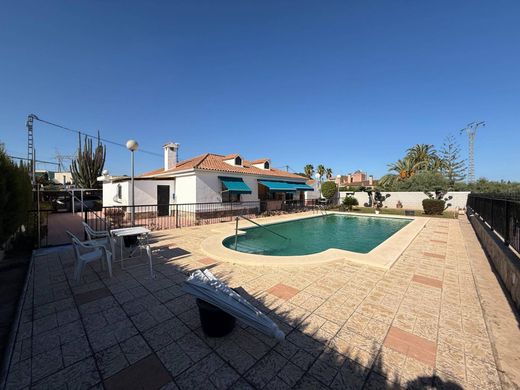 Detached House in Elche, Alicante