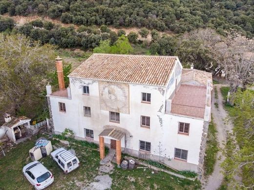 Edificio en Güéjar-Sierra, Provincia de Granada