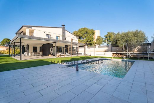 ‏בית חד-משפחתי ב  El Vendrell, Província de Tarragona