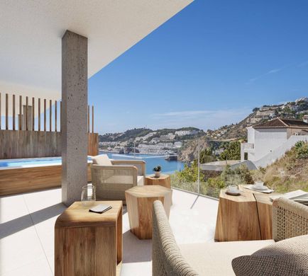 Semidetached House in Almuñécar, Granada
