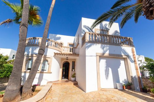 Detached House in Cala dÓr, Province of Balearic Islands