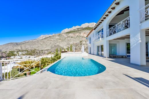 Villa in Altea, Alicante