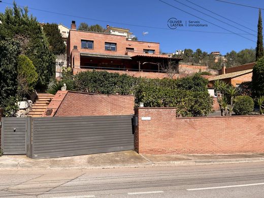 Casa de luxo - Corbera de Llobregat, Província de Barcelona