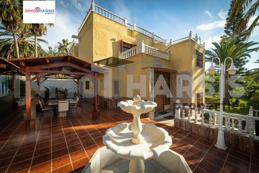 Detached House in Aguadulce, Almeria