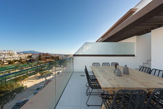 Penthouse in Estepona, Malaga