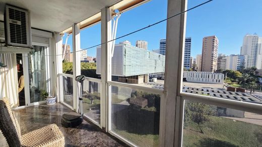 Apartment / Etagenwohnung in Benidorm, Alicante