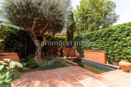 Casa di lusso a Corbera de Llobregat, Província de Barcelona