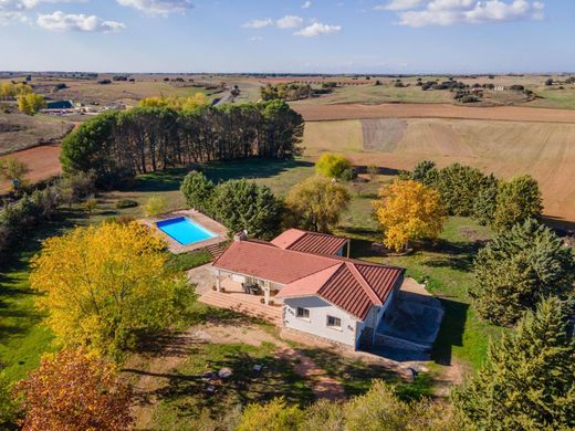 Villa in Pezuela de las Torres, Provinz Madrid