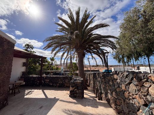 ‏בית חד-משפחתי ב  El Cotillo, Provincia de Las Palmas