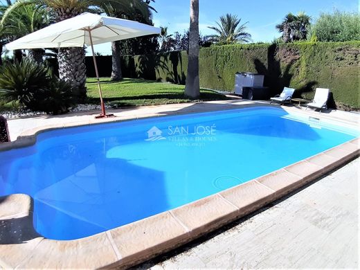Detached House in Novelda, Province of Alicante
