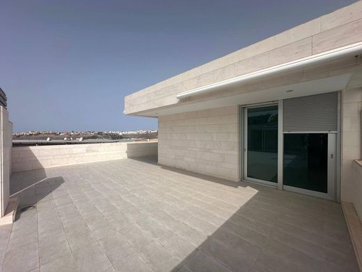 Penthouse in San Bartolomé de Tirajana, Provinz Las Palmas