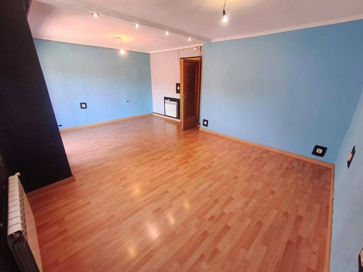 Apartment / Etagenwohnung in Madrid, Provinz Madrid