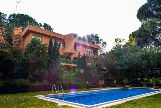 Detached House in San Martín de Valdeiglesias, Province of Madrid