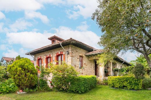 Luxury home in Villaviciosa, Province of Asturias