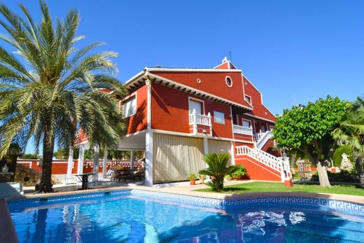 Luxus-Haus in Playas de Orihuela, Alicante