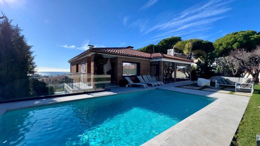 Villa in Alella, Province of Barcelona