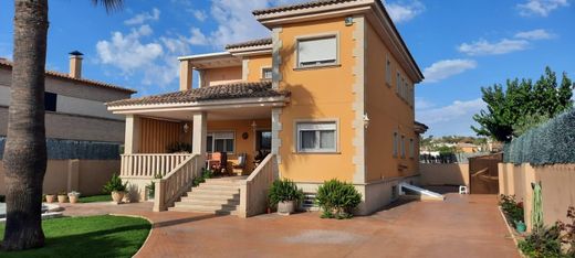‏בית חד-משפחתי ב  Mutxamel, Provincia de Alicante