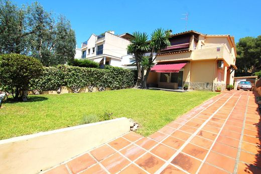 Luxury home in Sant Pere de Ribes, Province of Barcelona