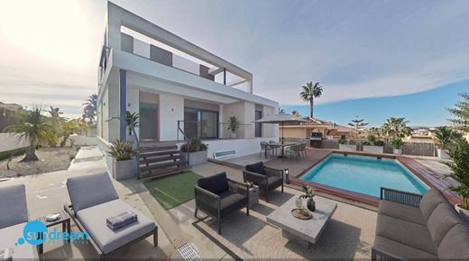 Villa in Benijofar, Alicante