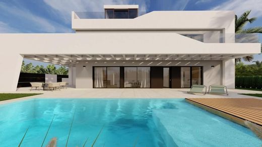 Villa en Torrevieja, Provincia de Alicante