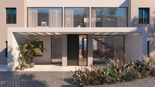 Villa in Benahavís, Malaga