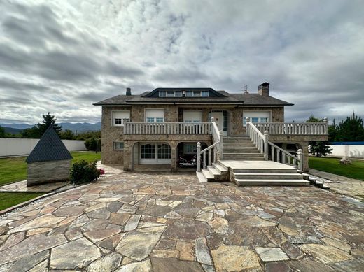 Detached House in Camponaraya, Leon