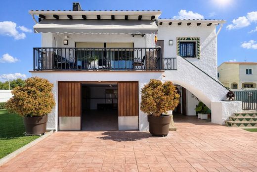 Luxury home in Creixell, Province of Tarragona