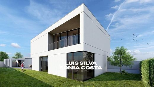 단독 저택 / Ovar, Distrito de Aveiro