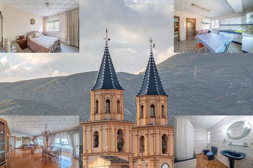 Wohnkomplexe in Órgiva, Granada