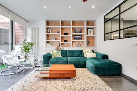 Luxus-Haus in Sant Cugat del Vallès, Provinz Barcelona