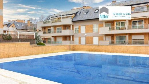 Apartment / Etagenwohnung in Las Rozas de Madrid, Provinz Madrid