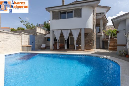 Luxury home in Alfacar, Granada