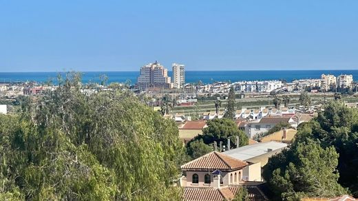 Dom jednorodzinny w Torrevieja, Provincia de Alicante