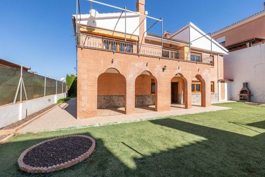 Lüks ev Peligros, Provincia de Granada