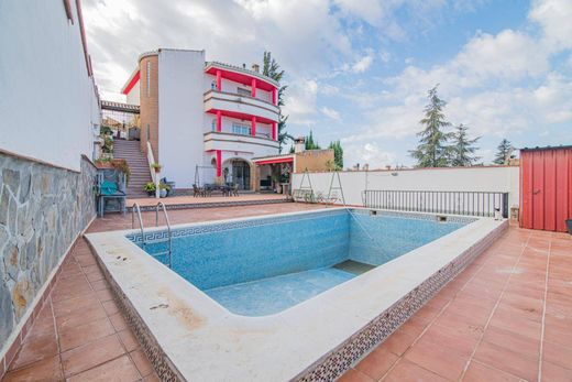 Detached House in Alfacar, Granada