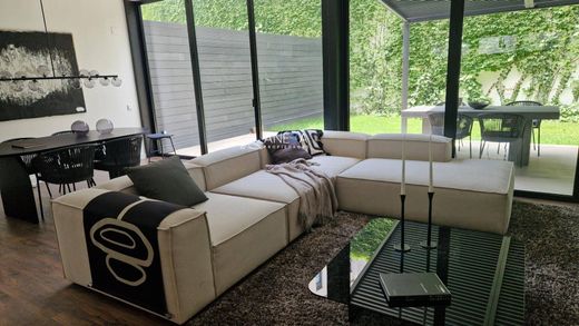 شقة سقيفة ﻓﻲ برشلونة, Província de Barcelona