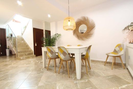 Lloseta, Illes Balearsの高級住宅